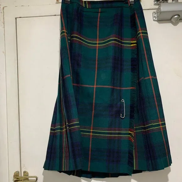 VINTAGE HIGHLAND QUEEN WOOL PLEATED KILT SKIRTS SIZE 14 - Picture 4 of 7